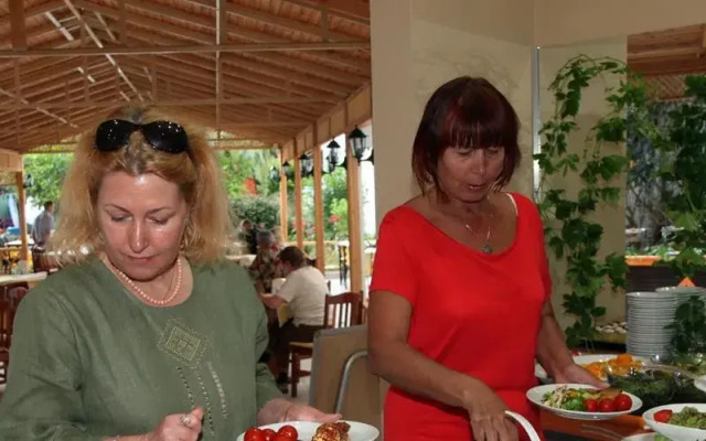 Idyros Hotel