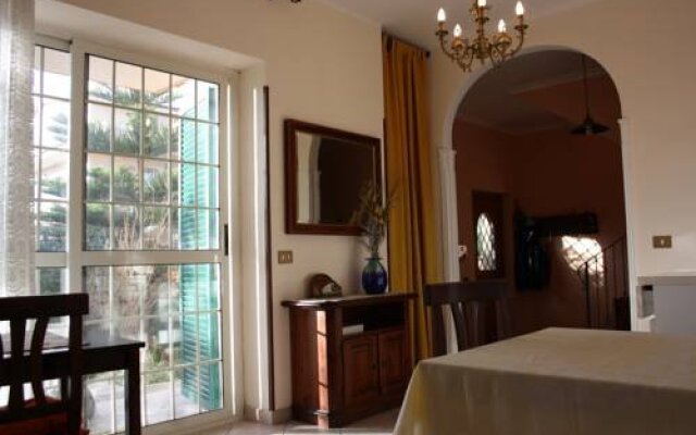 El Paraiso Bed and Breakfast