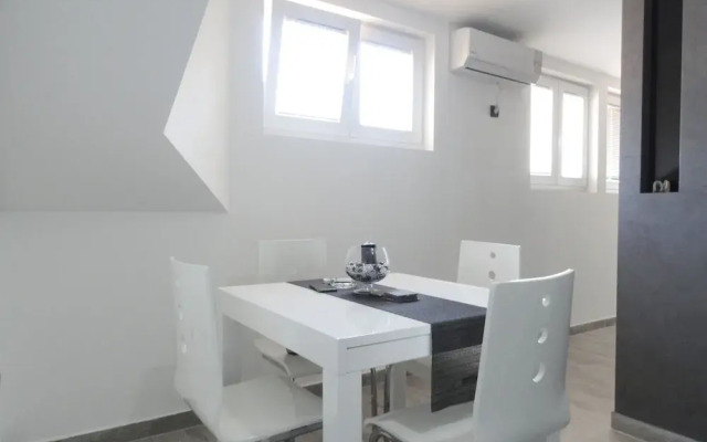 Apartments Holiday Budva