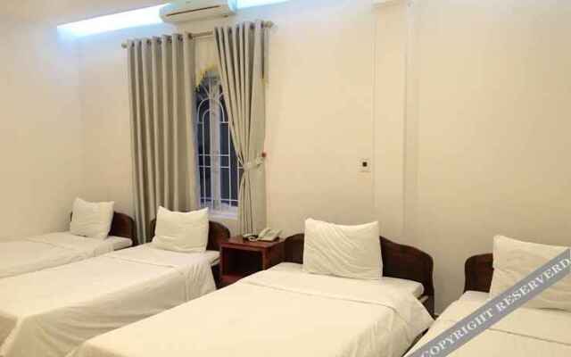 Tu Quy Hotel