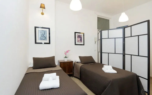 Vatican - WR Apartments