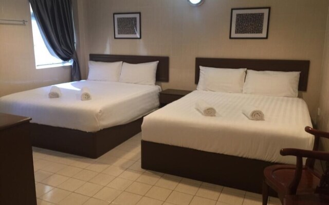 Barrack Street Hotel