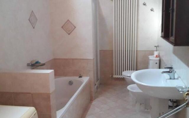 Appartamento in piazza Umberto I a Poviglio(RE)