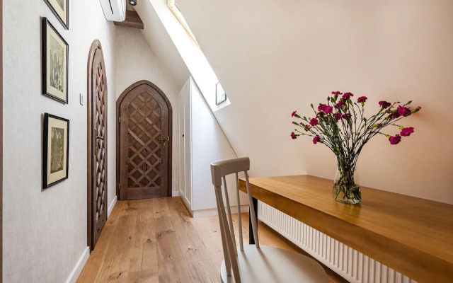 Gotyk House