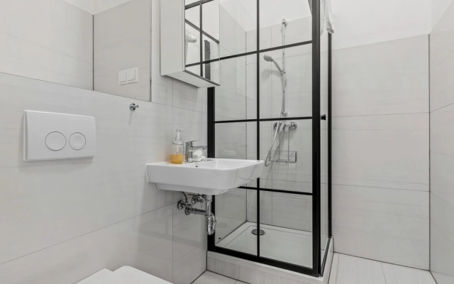 SKY9 Apartments District 6