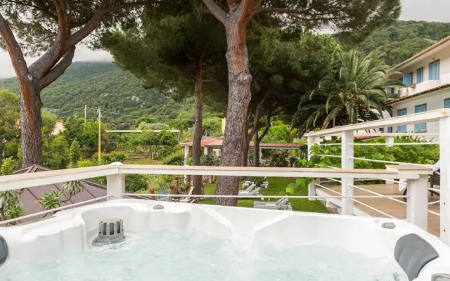 Hôtel Sant'Andrea, The Originals Relais (Relais du Silence)