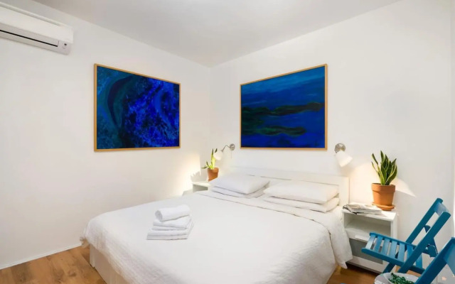 Art Apartment "MareSol"