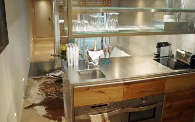 My Space Barcelona Pool City Center