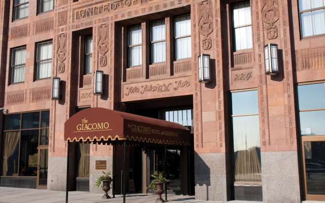 The Giacomo, Ascend Hotel Collection