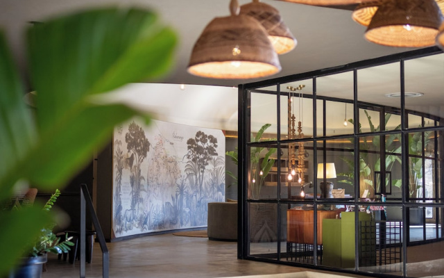Madwaleni River Lodge - Babanango Game Reserve