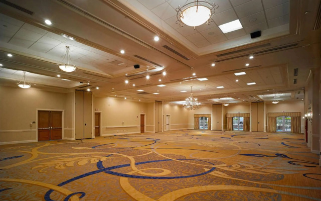 DoubleTree by Hilton Sunrise - Sawgrass Mills