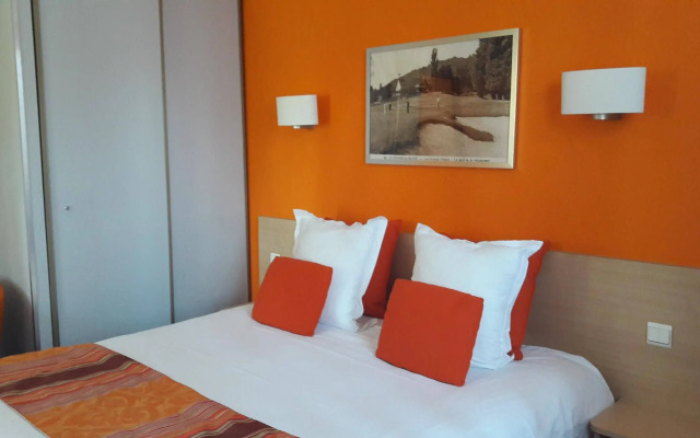 Logis Hôtel La Terrasse Fleurie