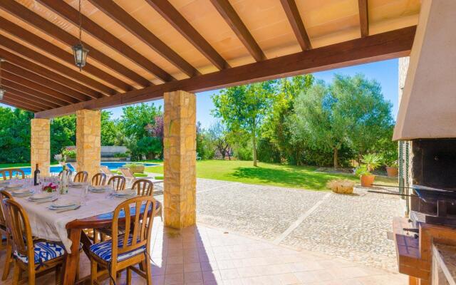 CAN SALAT - Villa for 9 people in Lloseta.