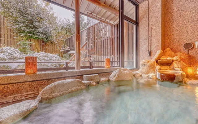 Ooedo Onsen Monogatari Wanwan Resort Awazu