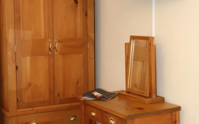 The Waves: Yorkshire Coast B&B