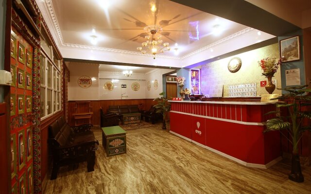 OYO 6932 Hotel Snow Lion