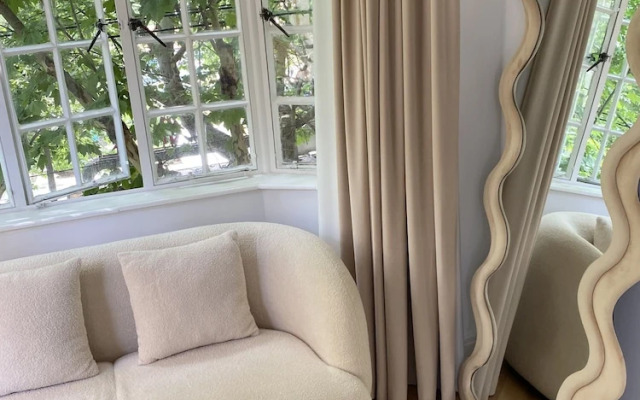 Shanghai Hills& Art Suite 14