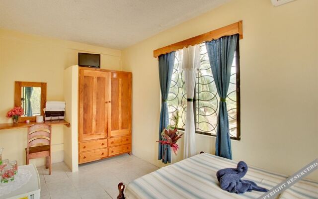 Davis Falls Inn