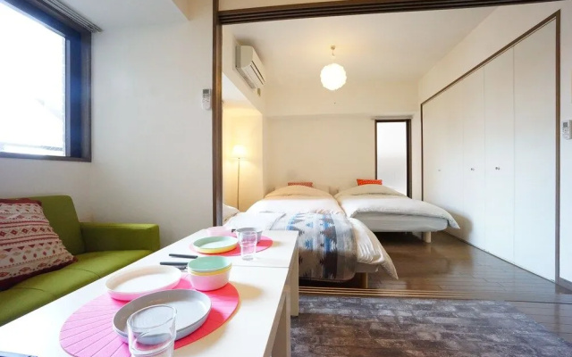 Terry's Apartment Shinsaibashi East I G07B