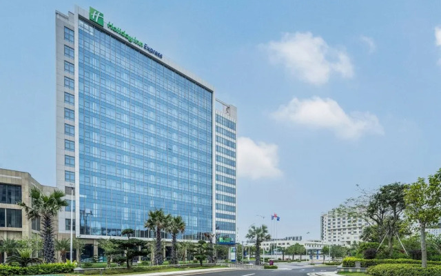 Holiday Inn Express Beihai Silver Beach