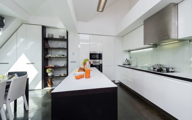 EMPIRENT New Town Apartments