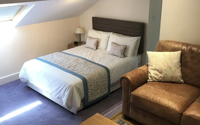 Bowden Lodge Hotel
