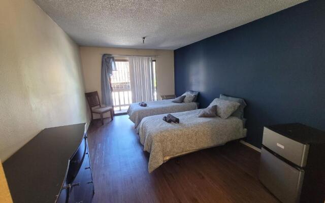 (A04) Simple Budget Private Studio Unit