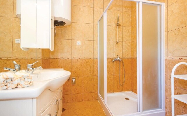 Awesome Apartment in Lovran With 2 Bedrooms and Wifi