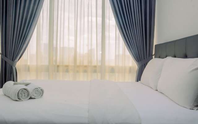 Comfy and Spacious 2BR The Masterpiece Epicentrum Apartment By Travelio