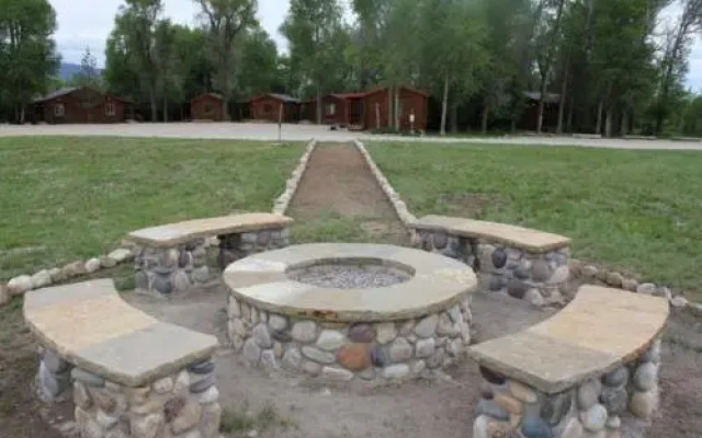 Teton Valley Cabins