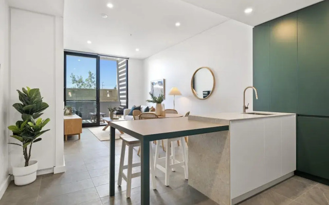 Ground Floor Apartment With Private Courtyard