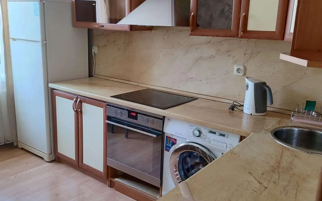 Апартаменты на бульваре Энтузиастов 17