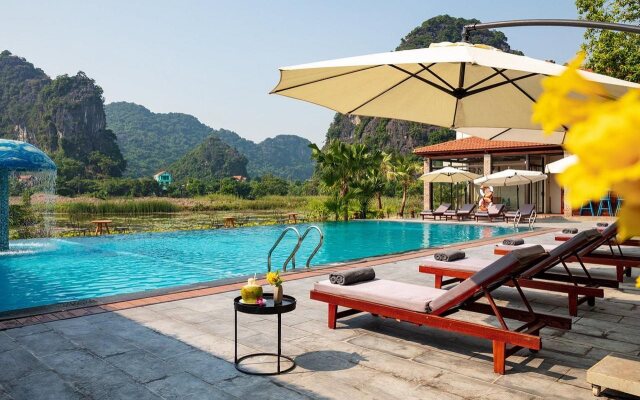 Tam Coc La Montagne Resort & Spa