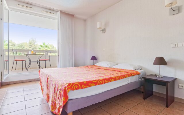 Comfort Aparthotel Six-Fours