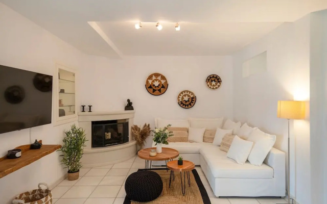 Sunrise Serenity Near Ambelas Beach