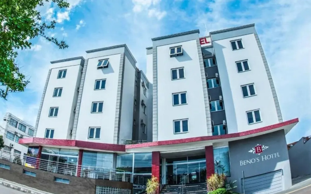 Beno'S Hotel