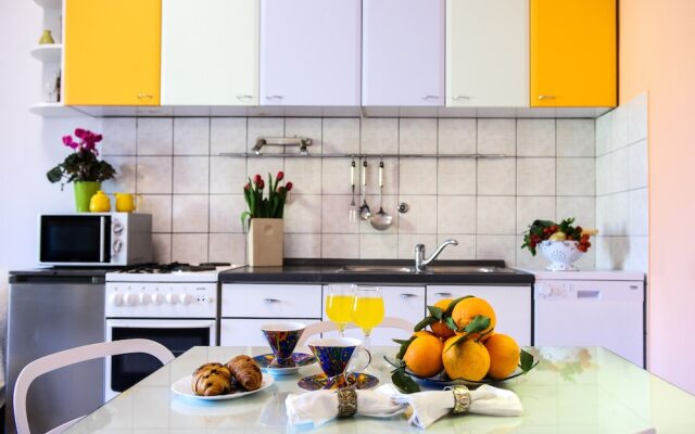 Apartments Marmont