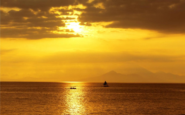 Mangsit Suites by Holiday Resort Lombok