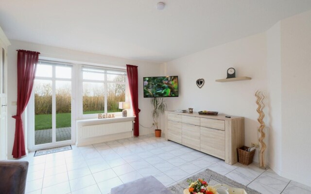 Beautiful Home in Dagebüll With 2 Bedrooms and Wifi