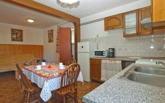 Apartments Marija 841