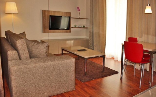 B Suites Hotel