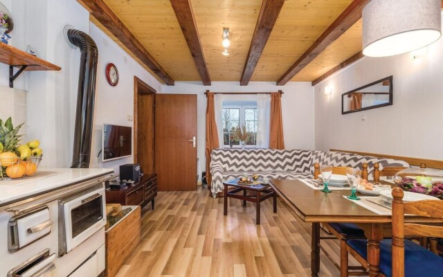Stunning Home in Fuzine With Wifi and 2 Bedrooms