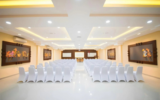 Griya Persada Convention Hotel & Resort