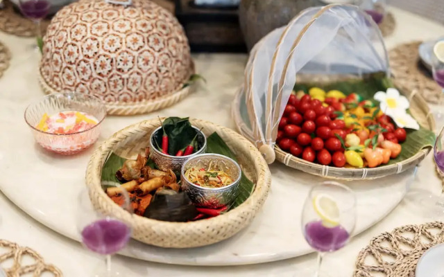 25000sqft Grand Luxe Villa PJ 13BR 42Pax