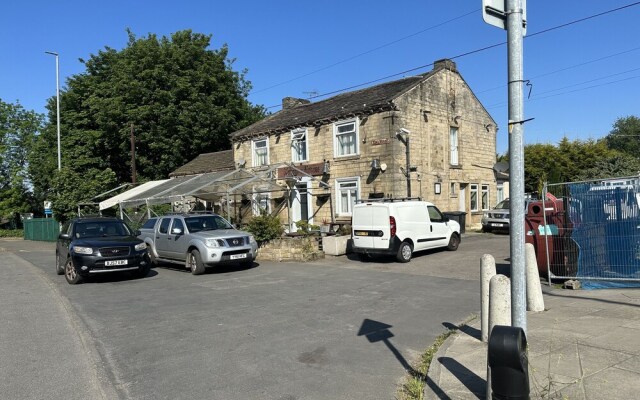 Stunning 1-bed Studio in Pudsey
