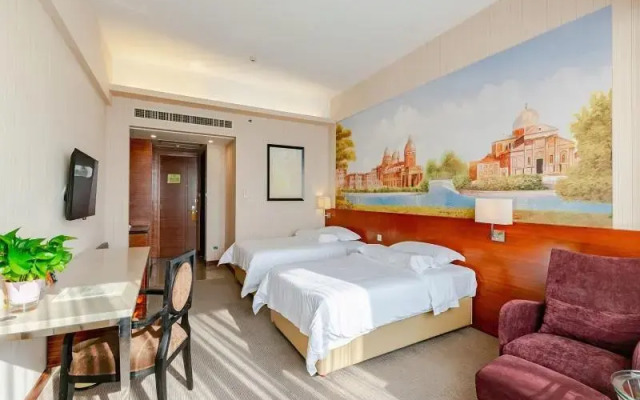 Vienna International Hotel - Foshan Haiyue Branch
