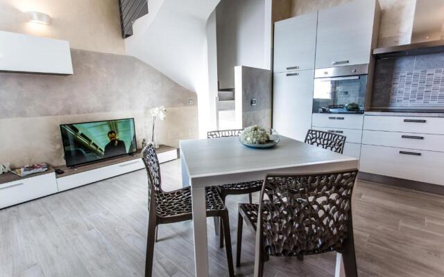LM House 01