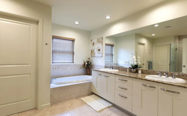 Na Hale O Keauhou Beach Views, Hot Tub & Pool