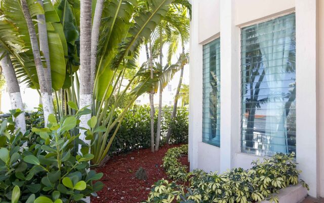 Harding Miami Beach Apartments