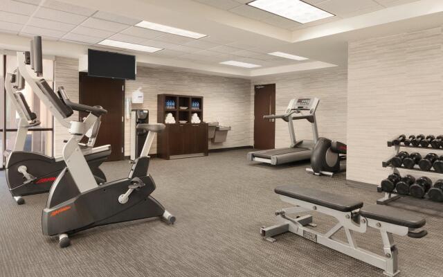 Courtyard by Marriott Charlotte Airport North
